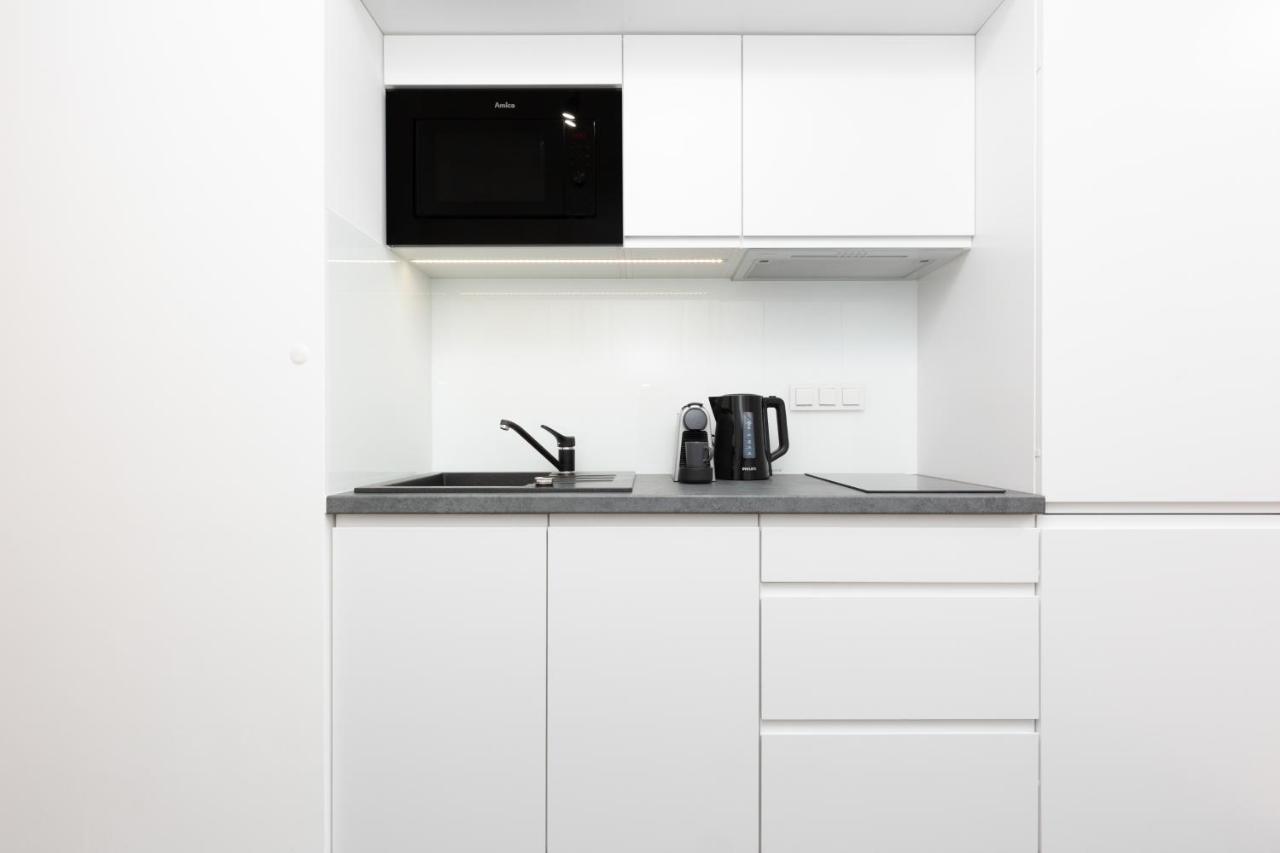Elegancki Apartment Z Parkingiem By Noclegi Renters Варшава Екстериор снимка